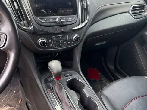 Used 2022 Chevrolet Equinox RS w/ RS Leather Package AWD/4WD image 21