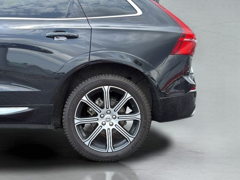Used 2021 Volvo XC60 T5 Inscription w/ Climate Package AWD/4WD image 12