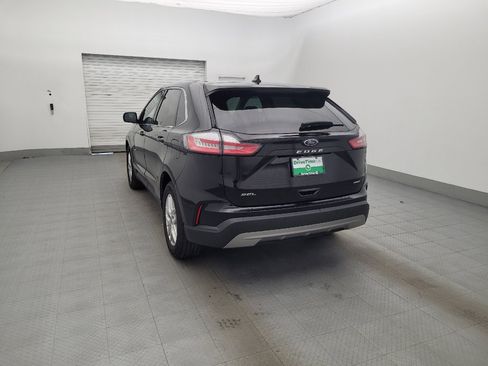 Used 2023 Ford Edge SEL image 6