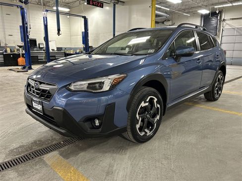 Certified 2022 Subaru Crosstrek 2.5i Limited image 4