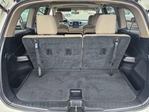 Used 2018 Honda Pilot EX-L image 11