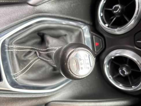 Used 2023 Chevrolet Camaro LT w/ Technology Package image 14