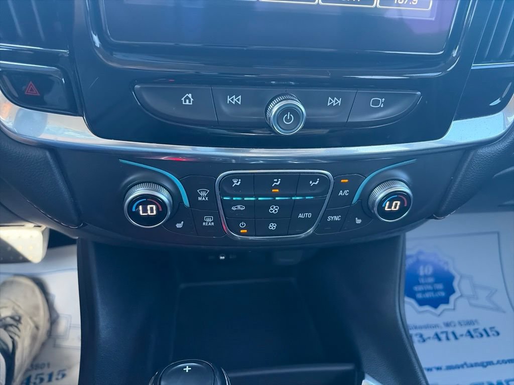 Used 2019 Chevrolet Traverse LT FWD image 23
