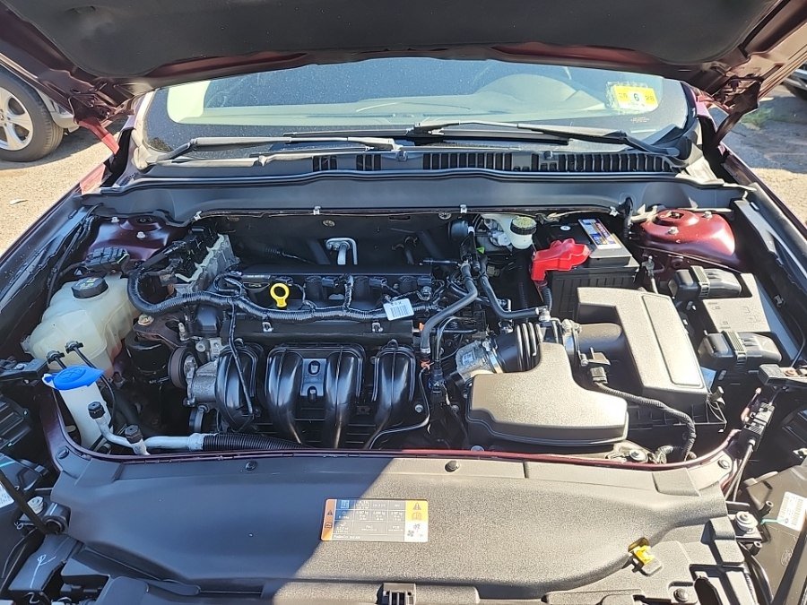 Used 2013 Ford Fusion SE FWD image 9