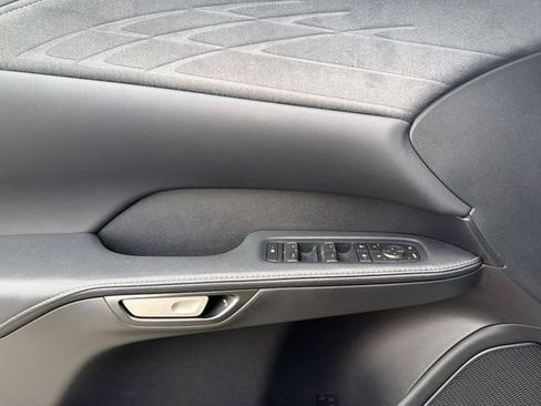 Used 2023 Lexus RX 500h F Sport AWD/4WD image 12