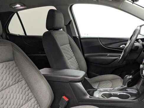 Used 2019 Chevrolet Equinox LT FWD image 49
