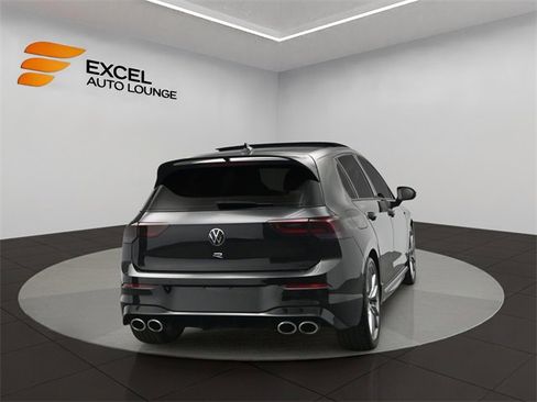 Used 2024 Volkswagen Golf R image 4