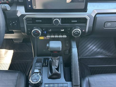 Used 2025 Toyota 4Runner TRD Off-Road Premium w/ Tow Technology Package AWD/4WD image 35