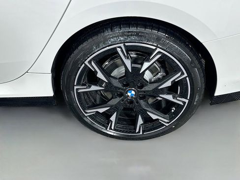 Used 2025 BMW 228i xDrive w/ Technology Package image 23