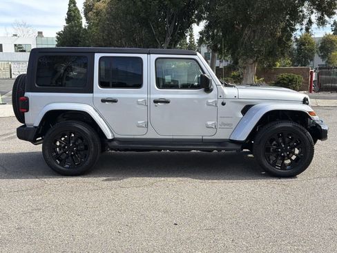 Used 2023 Jeep Wrangler Sahara w/ Cold Weather Group image 7