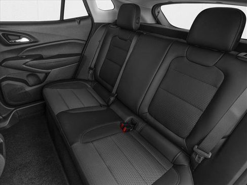 New 2026 Chevrolet Trax ACTIV FWD image 9