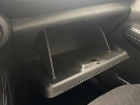 Used 2023 Nissan Kicks SV FWD image 30