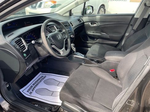 Used 2013 Honda Civic LX image 9