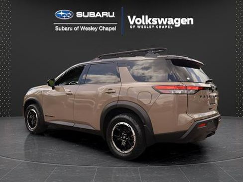 Used 2023 Nissan Pathfinder Rock Creek AWD/4WD image 6