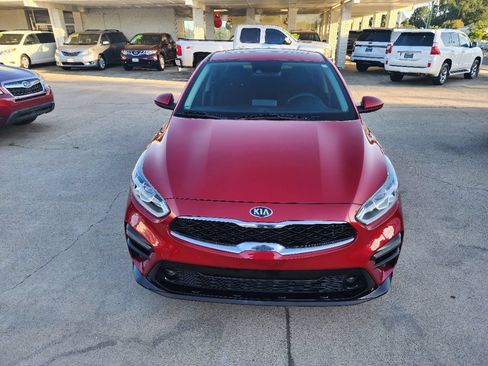 Used 2019 Kia Forte S w/ S Premium Package FWD image 7