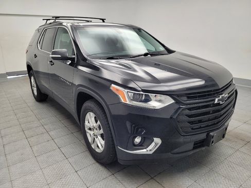 Used 2019 Chevrolet Traverse LT w/ LPO, Blackout Package AWD/4WD image 13