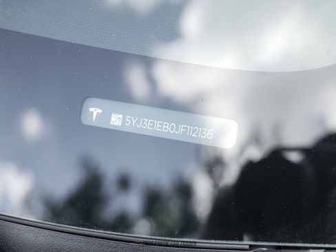 Used 2018 Tesla Model 3 Long Range AWD/4WD image 68