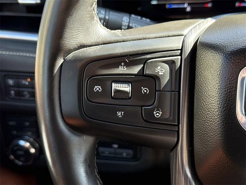 Used 2024 GMC Yukon XL Denali Ultimate image 27