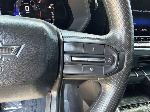 Used 2023 Chevrolet Colorado Trail Boss w/ LPO, Dark Essentials Package AWD/4WD image 33