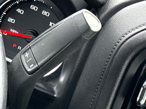 Used 2021 Chevrolet Silverado 1500 LT Trail Boss w/ Convenience Package II image 24