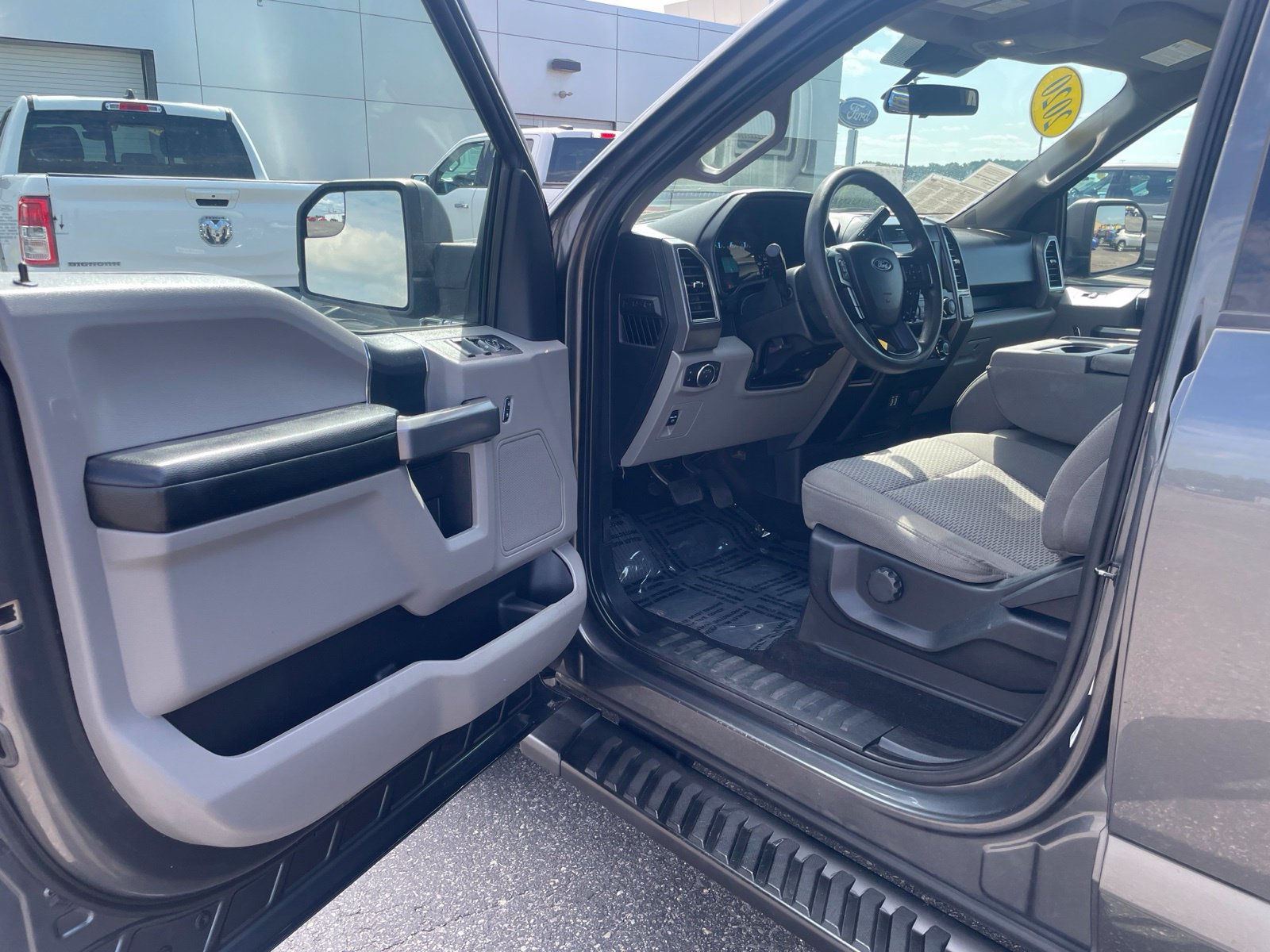 Used 2020 Ford F150 XLT AWD/4WD image 11