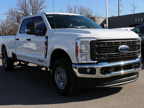 New 2026 Ford F350 XL w/ FX4 Off-Road Package image 4
