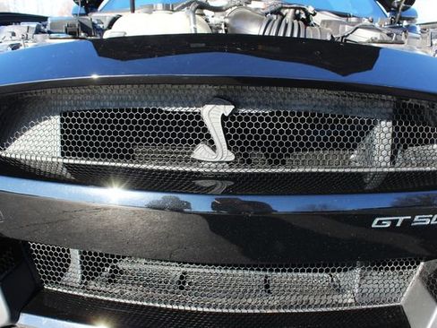 Used 2020 Ford Mustang Shelby GT500 w/ Technology Package image 31