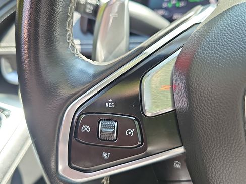 Used 2021 Chevrolet Corvette Stingray Convertible w/ Z51 Performance Package RWD image 22