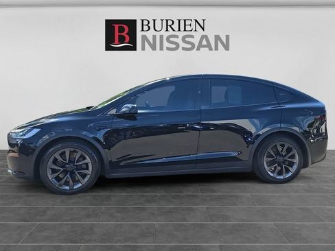 Used 2024 Tesla Model X AWD/4WD image 2