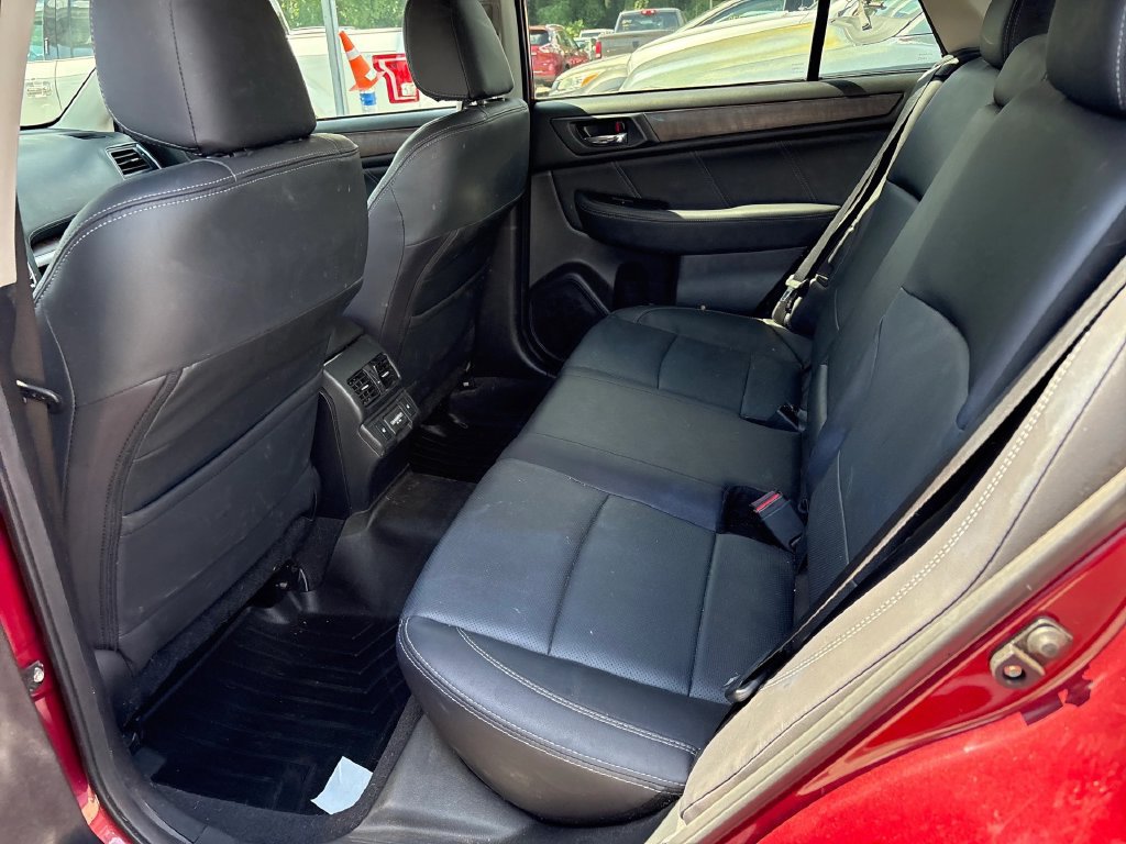 Used 2018 Subaru Outback 2.5i Limited AWD/4WD image 9