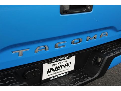 Used 2020 Toyota Tacoma TRD Sport w/ TRD Premium Sport Package image 40