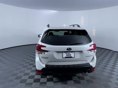 Used 2019 Subaru Forester Premium w/ All-Weather Package AWD/4WD image 7