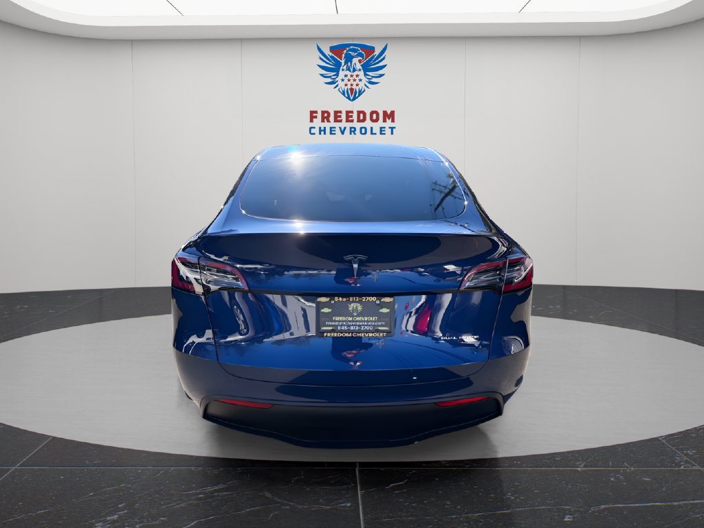 Used 2023 Tesla Model Y Long Range AWD/4WD image 5