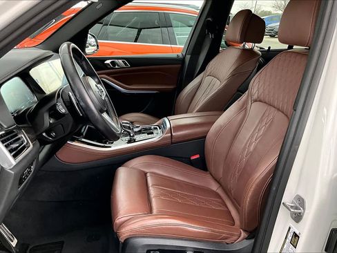 Used 2023 BMW X5 xDrive45e w/ Executive Package image 8