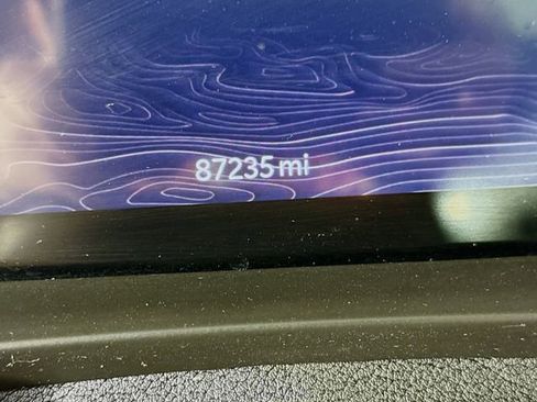 Used 2022 Jeep Grand Cherokee Overland image 12