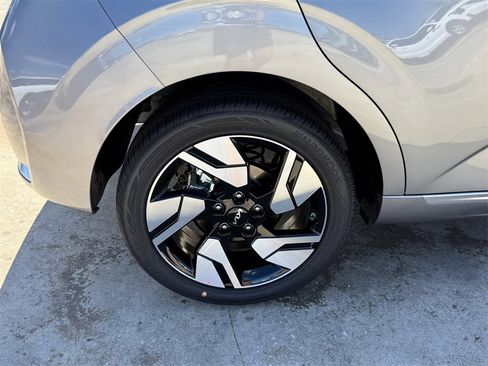 New 2025 Kia Soul GT-Line w/ GT-Line Technology Package image 31