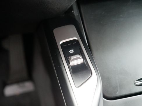 Certified 2022 Kia Sorento X-Line EX image 32