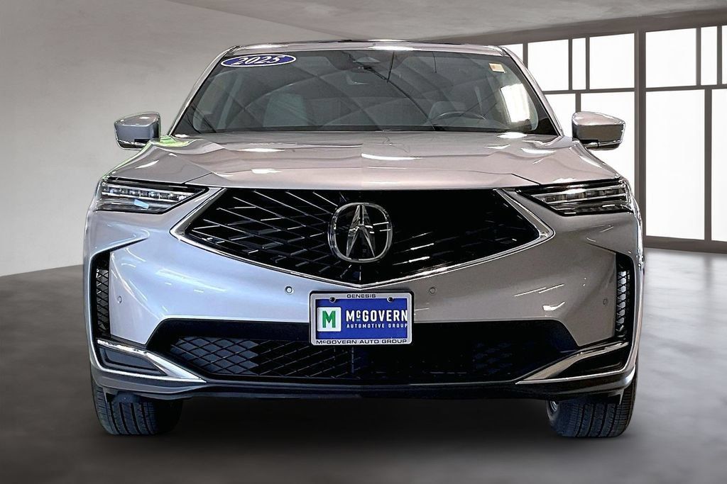 Used 2025 Acura MDX w/ Technology Package AWD/4WD image 2