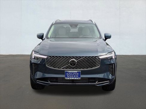 New 2026 Volvo XC90 T8 Ultra w/ Protection Package Premier image 4