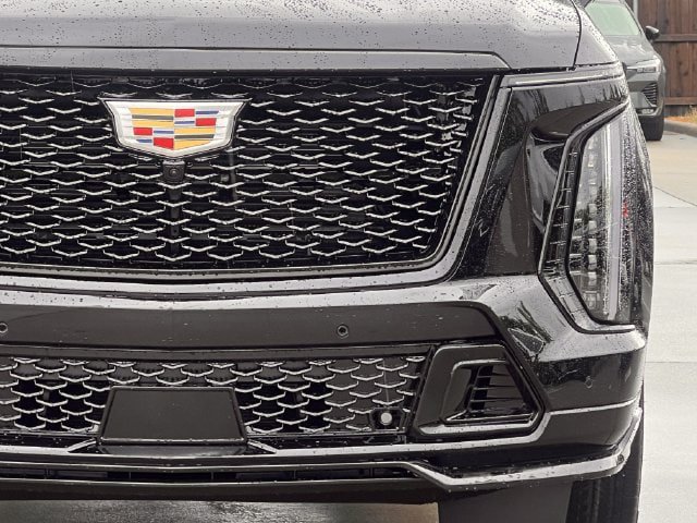 New 2027 Cadillac Escalade V AWD/4WD image 8