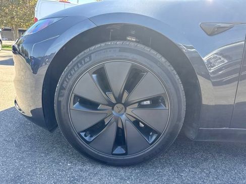 Used 2025 Tesla Model 3 RWD image 6