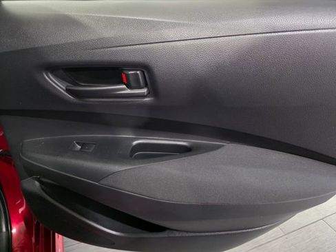 Used 2023 Toyota Corolla LE FWD image 12