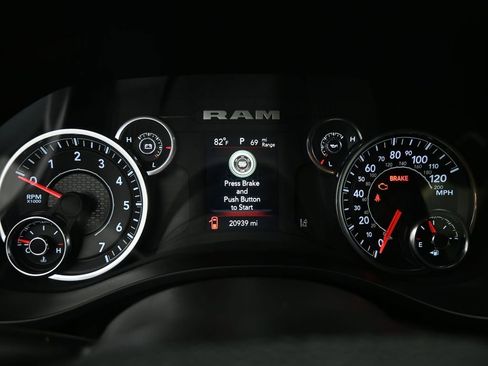 Used 2024 RAM 1500 Big Horn image 14