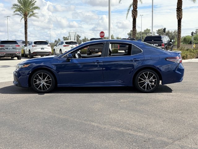 Used 2024 Toyota Camry SE FWD image 9