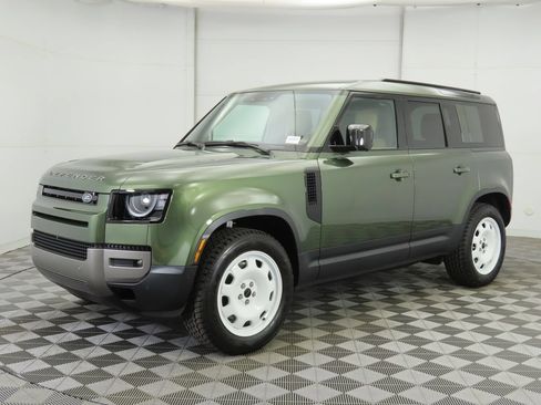 Used 2026 Land Rover Defender 110 S AWD/4WD image 1