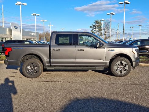 New 2025 Ford F150 Lightning Flash image 15