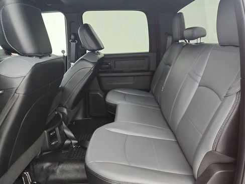 Used 2022 RAM 2500 Tradesman w/ Protection Group AWD/4WD image 16