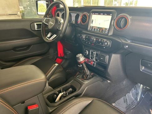 Used 2022 Jeep Gladiator Mojave w/ Trailer Tow Package image 22