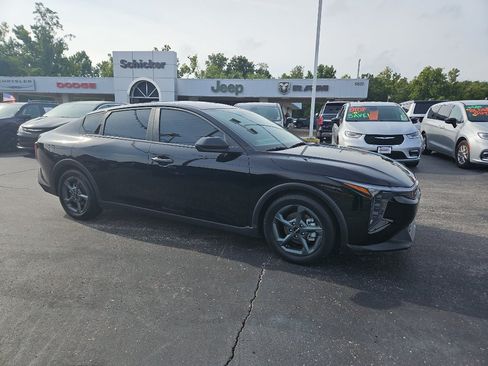 Used 2025 Kia K4 FWD image 3