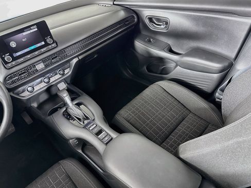 Certified 2024 Honda HR-V LX image 26
